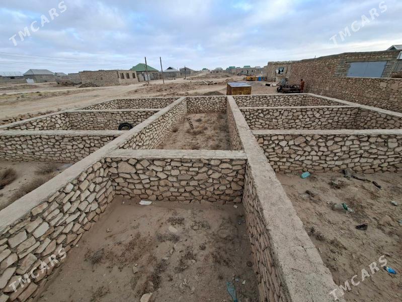 Akdaş hojalyk yer - Туркменбаши - img 1