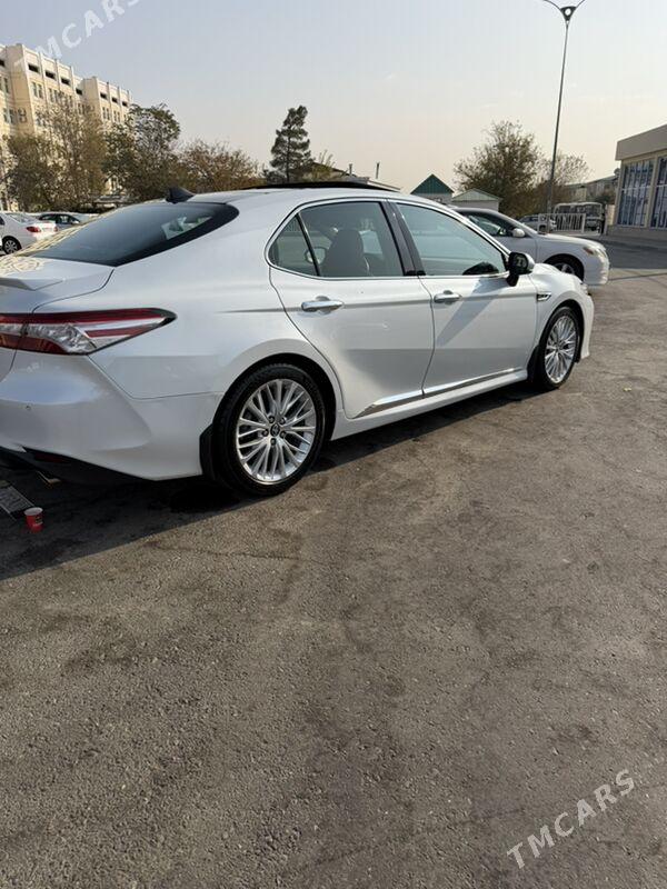 Toyota Camry 2018 - 365 000 TMT - Ашхабад - img 3