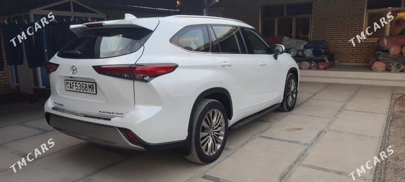 Toyota Highlander 2022 - 650 000 TMT - Mary - img 3