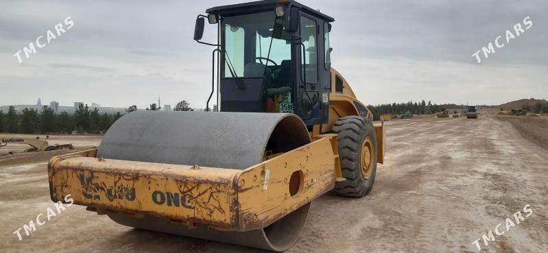 LiuGong Roller 2014 - 270 000 TMT - Гуртли - img 1