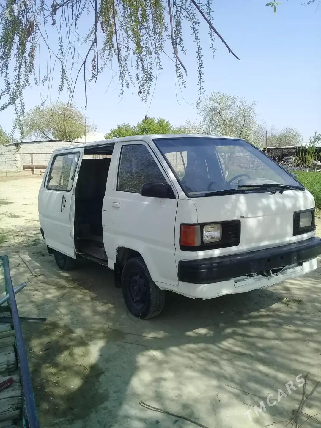 Lada Kalina 1990 - 11 000 TMT - Бахарден - img 1
