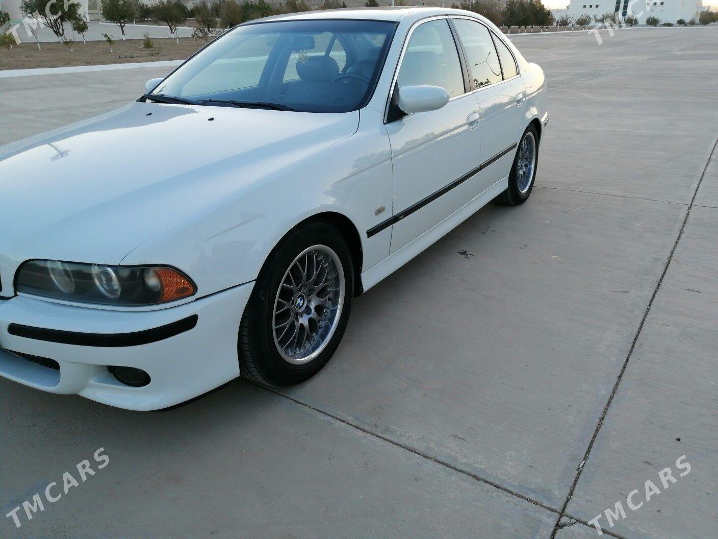 BMW 525 2000 - 122 000 TMT - Балканабат - img 3