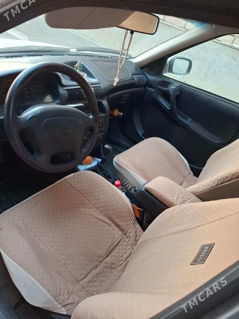 Opel Astra 1995 - 60 000 TMT - Gurbansoltan Eje - img 6