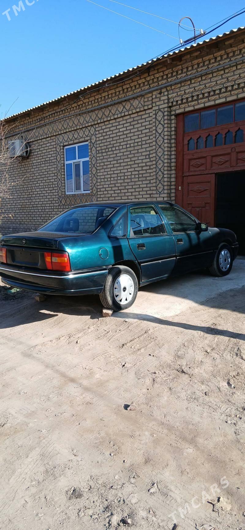 Opel Vectra 1995 - 48 000 TMT - Губадаг - img 2