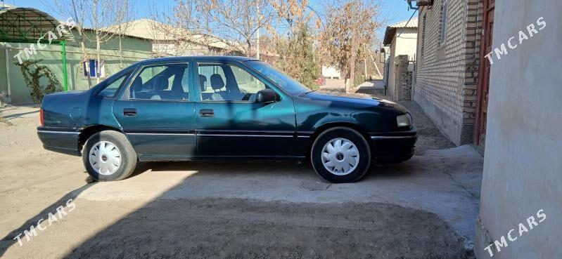 Opel Vectra 1995 - 48 000 TMT - Губадаг - img 3