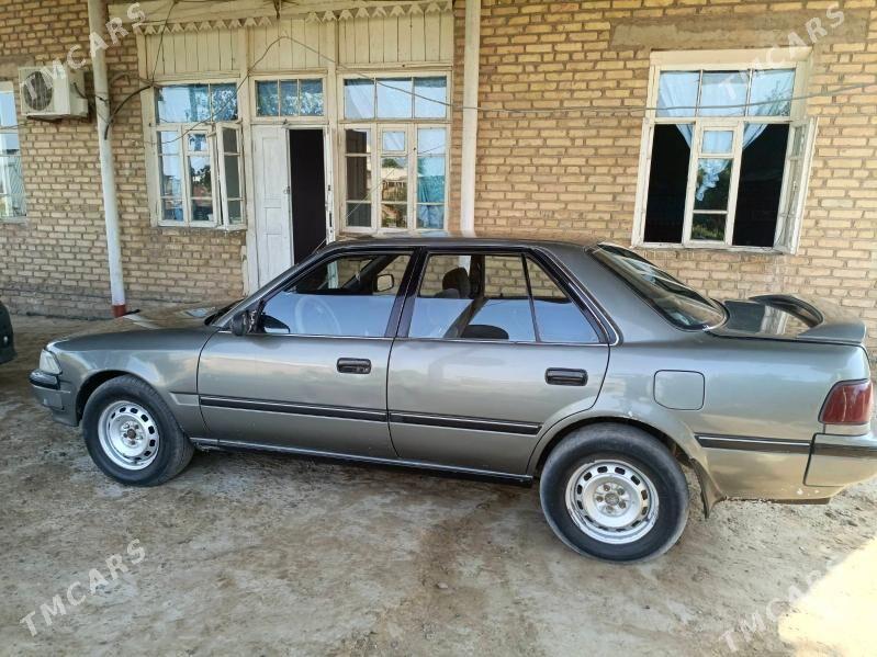 Toyota Corona 1992 - 35 000 TMT - Сакарчага - img 4
