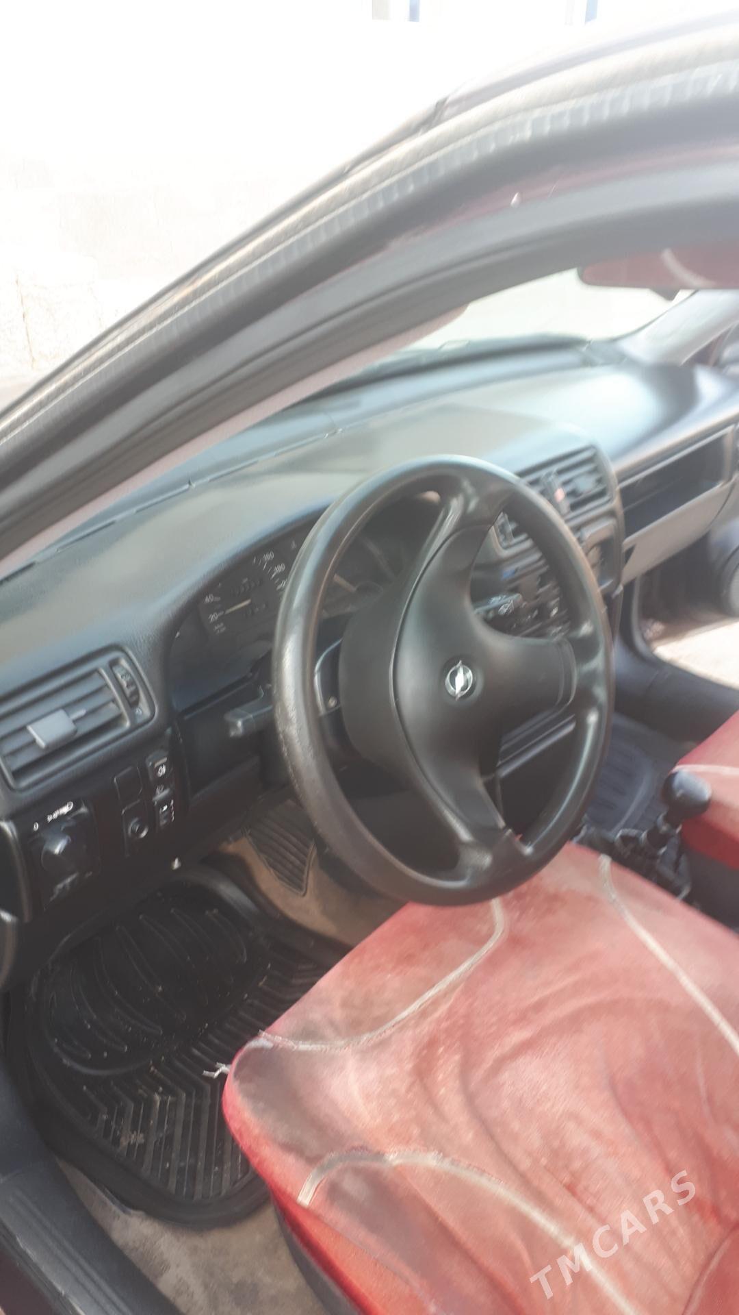 Opel Vectra 1992 - 20 000 TMT - Köneürgenç - img 3