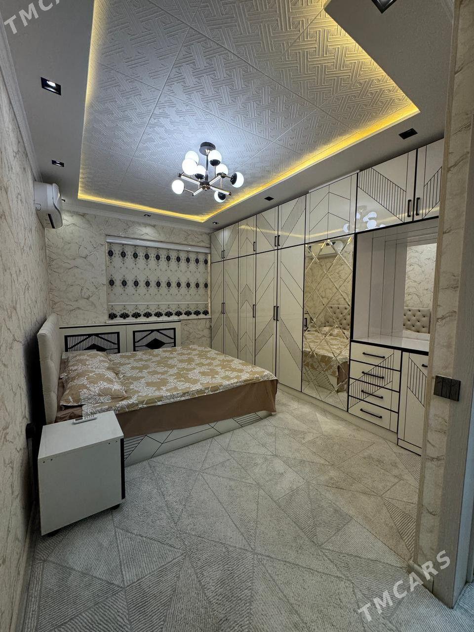 MIR 4  LYUKS - Ашхабад - img 3