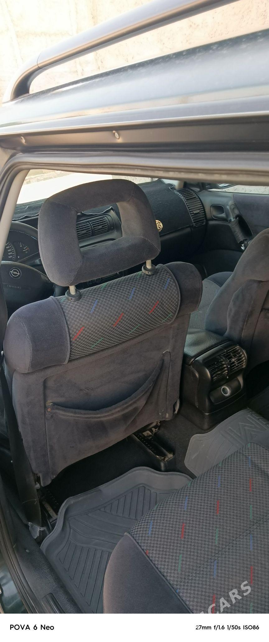 Opel Omega 1996 - 60 000 TMT - Balkanabat - img 3