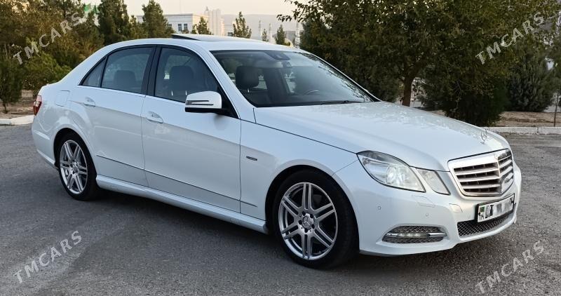 Mercedes-Benz E350 2011 - 300 000 TMT - Balkanabat - img 1