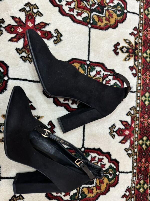 kowush - Mary - img 2