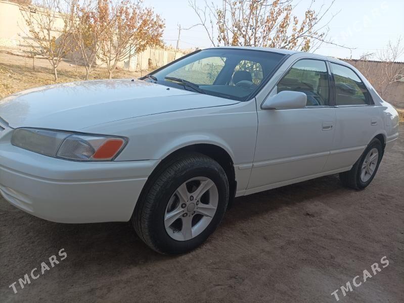Toyota Camry 1999 - 137 000 TMT - Кёнеургенч - img 2