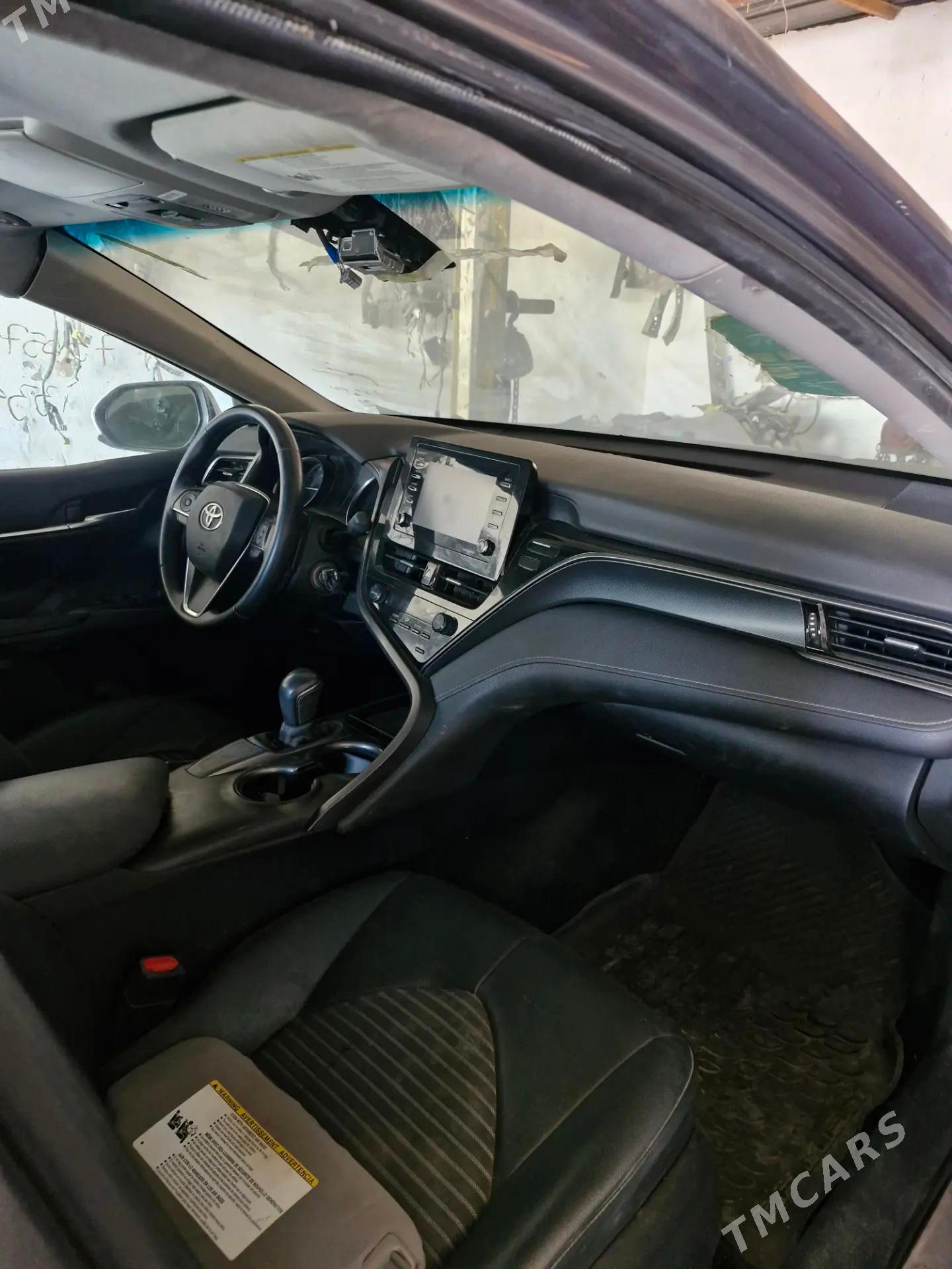 Toyota Camry 2021 - 230 000 TMT - Мары - img 2