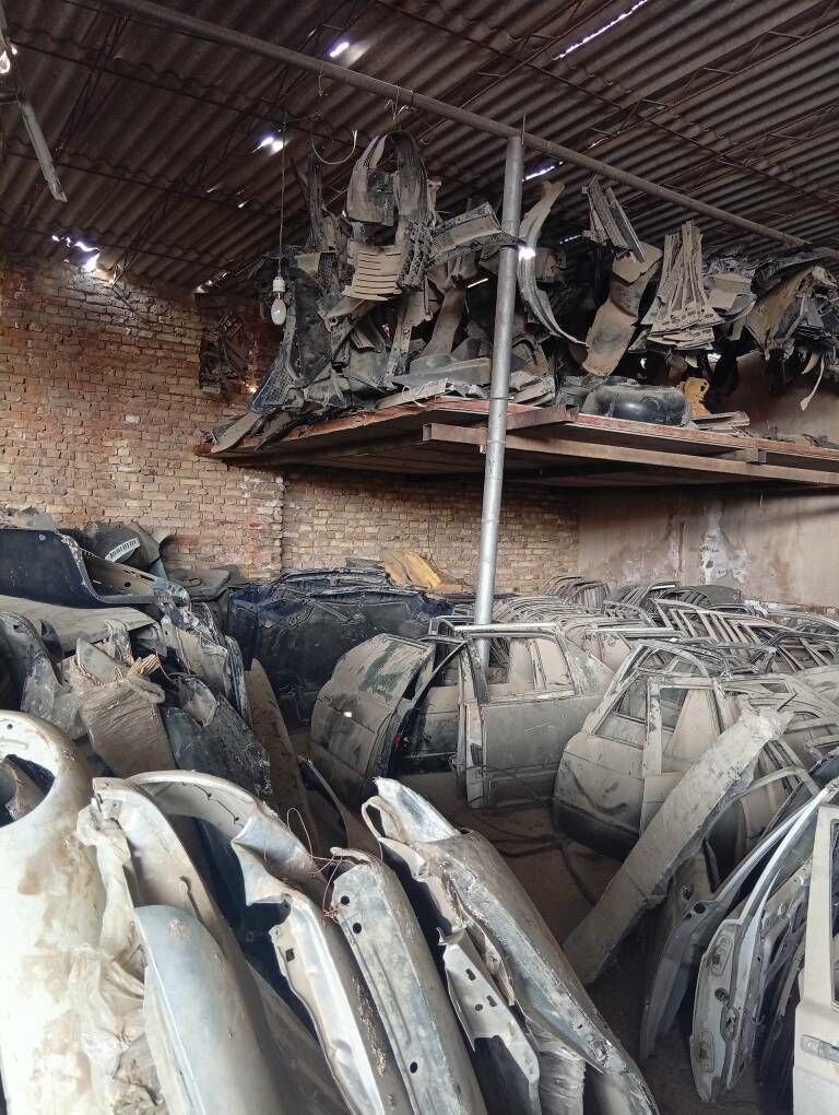 mersedes w BMW angar satlyk 4 000 TMT - Türkmenabat - img 2