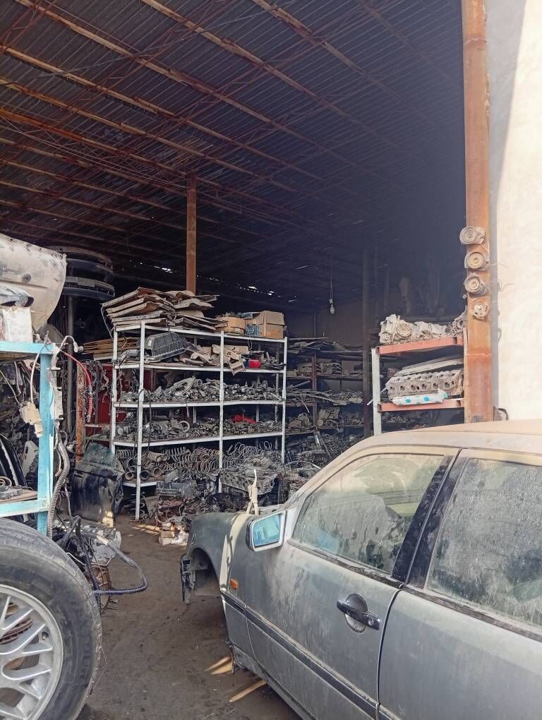 mersedes w BMW angar satlyk 4 000 TMT - Türkmenabat - img 6