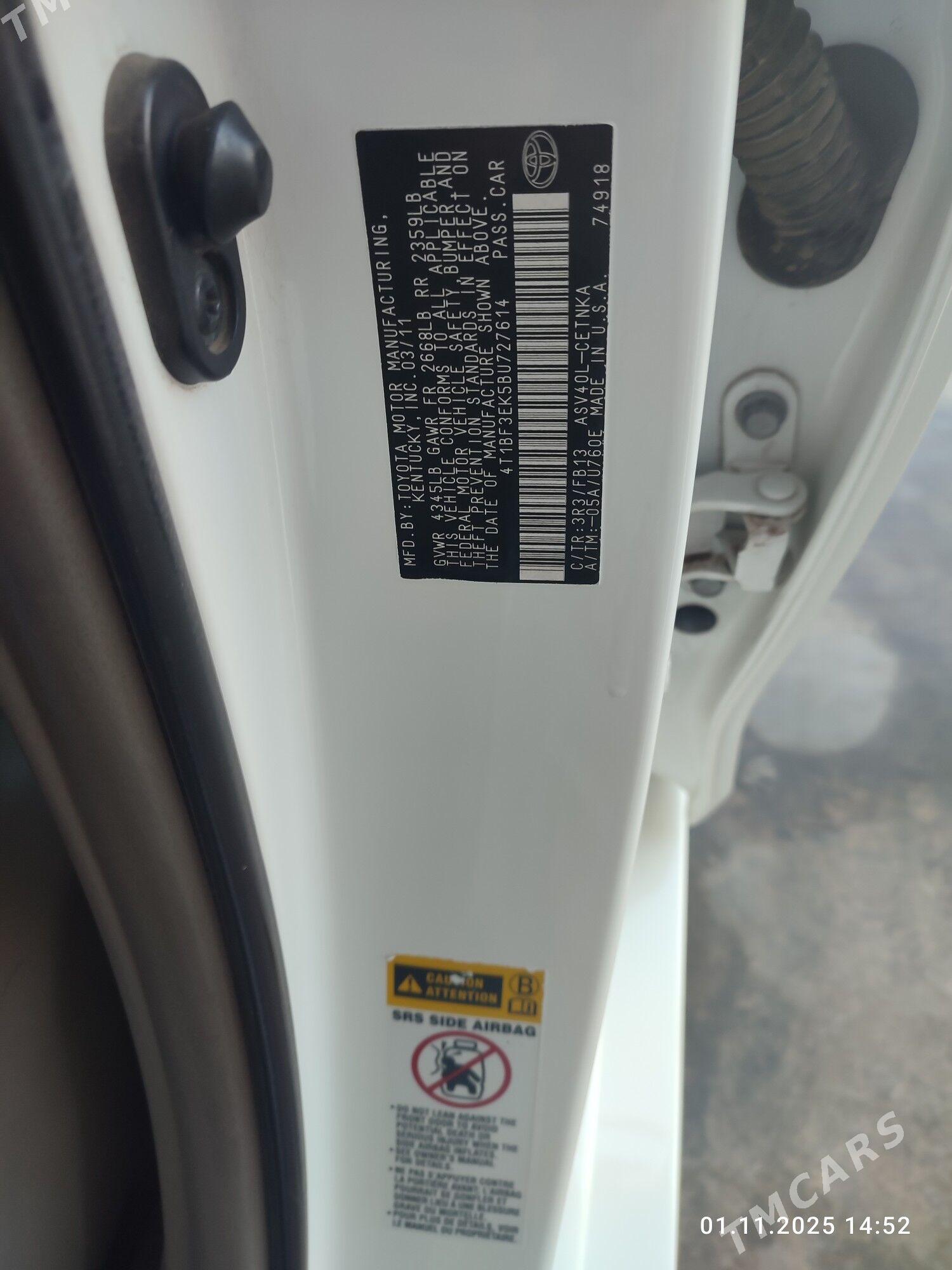 Toyota Camry 2011 - 220 000 TMT - Şatlyk - img 9