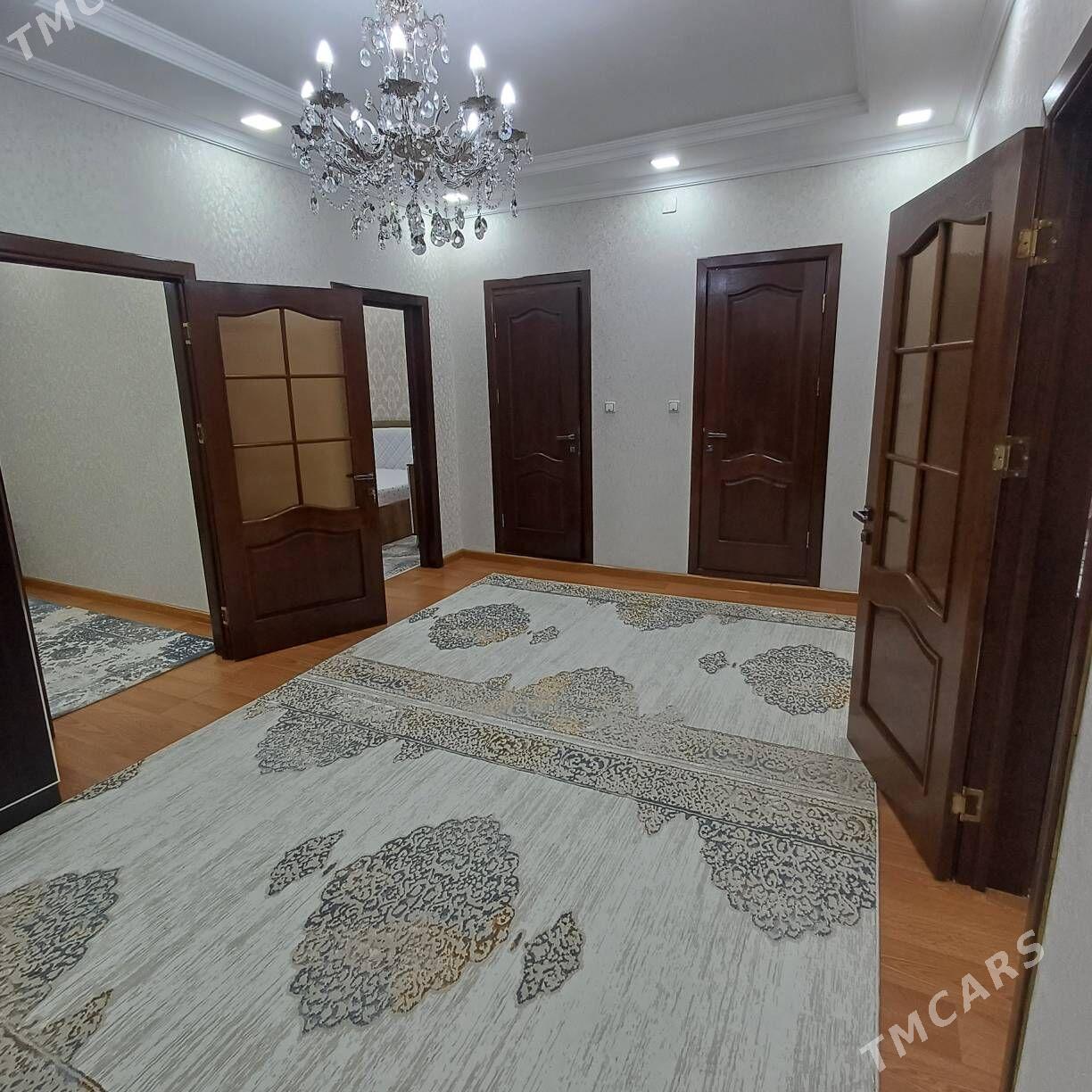 продам квартиру3 ком - Parahat 3 - img 1