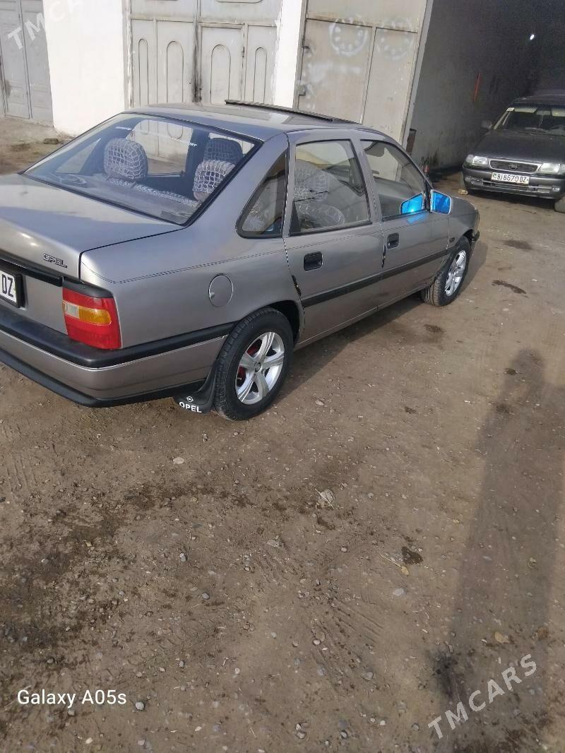 Opel Vectra 1992 - 48 000 TMT - Gubadag - img 2