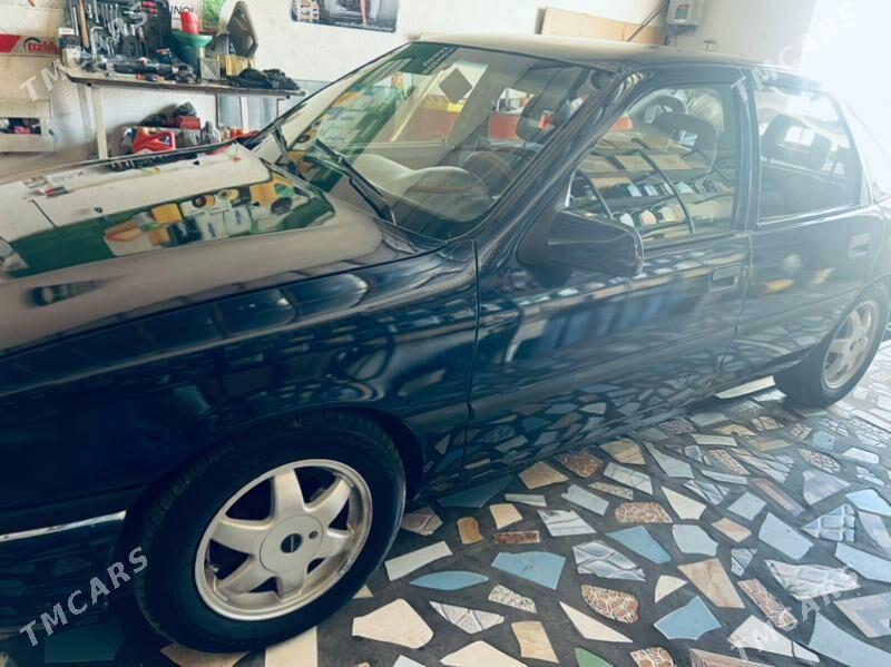 Opel Vectra 1995 - 50 000 TMT - Губадаг - img 3