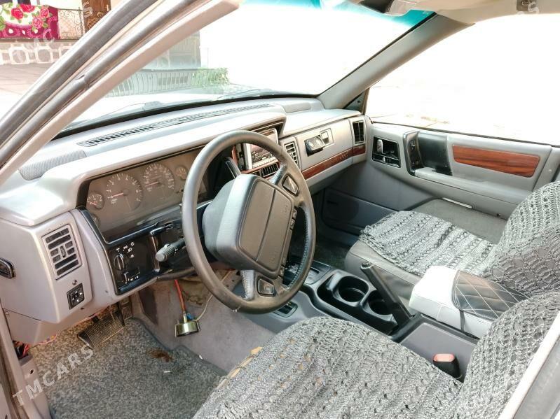 Jeep Cherokee 1993 - 32 000 TMT - Mary - img 3