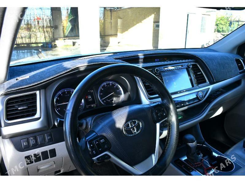 Toyota Highlander 2017 - 460 000 TMT - Мары - img 5