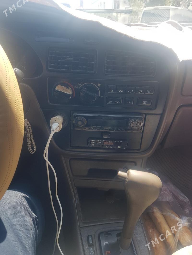 Toyota Camry 1996 - 72 000 TMT - Балканабат - img 4