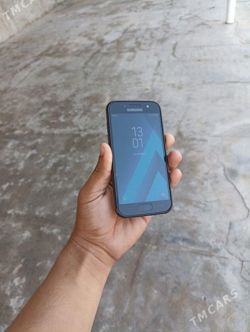 Samsyng A3 17 - Mary - img 5