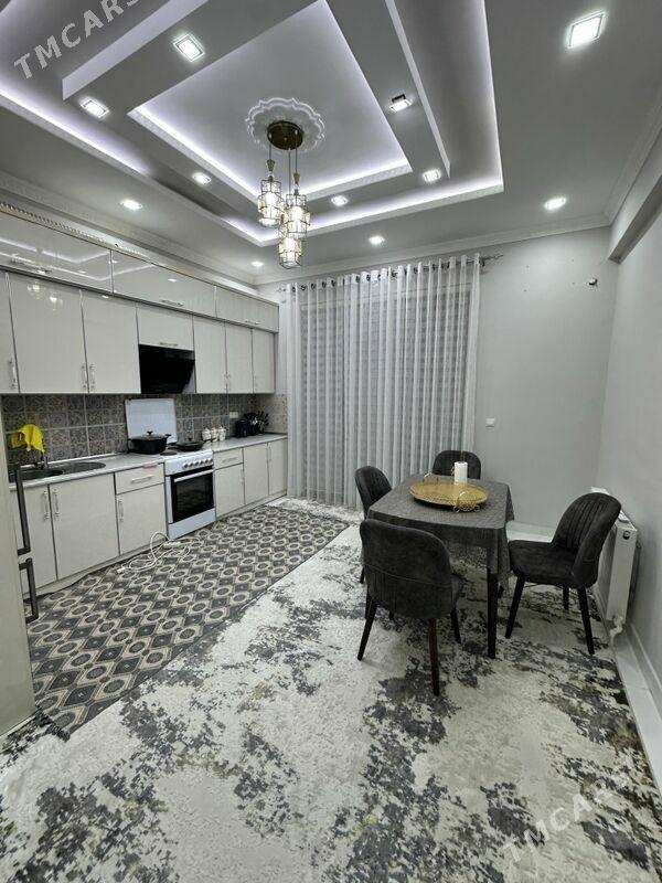 Taze Gurtly 4/2 Etaj 4Kom 150m - Gurtly - img 7