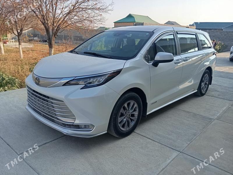 Toyota Sienna 2021 - 465 000 TMT - "Altyn Asyr" Gündogar bazary (Jygyllyk) - img 3