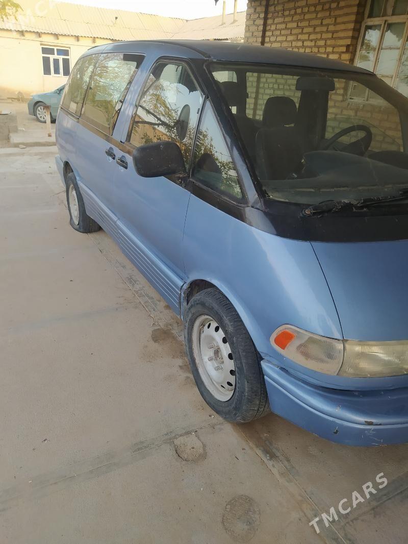Toyota Previa 1995 - 55 000 TMT - Мургап - img 1