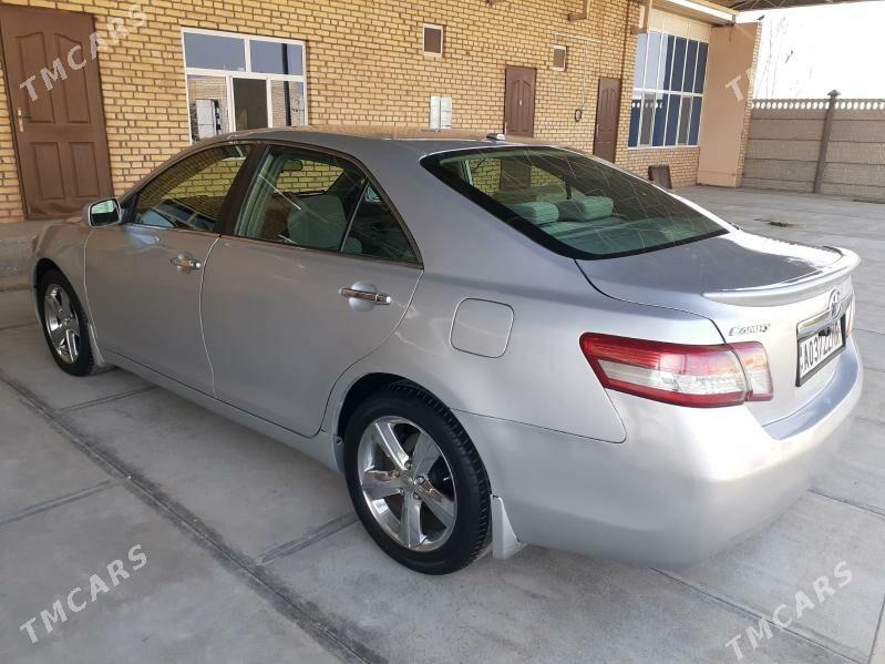 Toyota Camry 2010 - 154 000 TMT - Байрамали - img 3