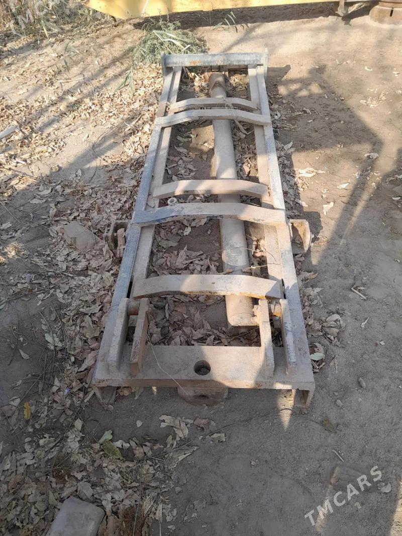 JCB 3CX Pothole Master 2003 - 60 000 TMT - Halaç - img 5