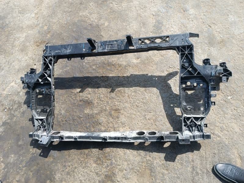 Kia Sorento podkapot telewizor 1 000 TMT - Улица Ататурка - img 1