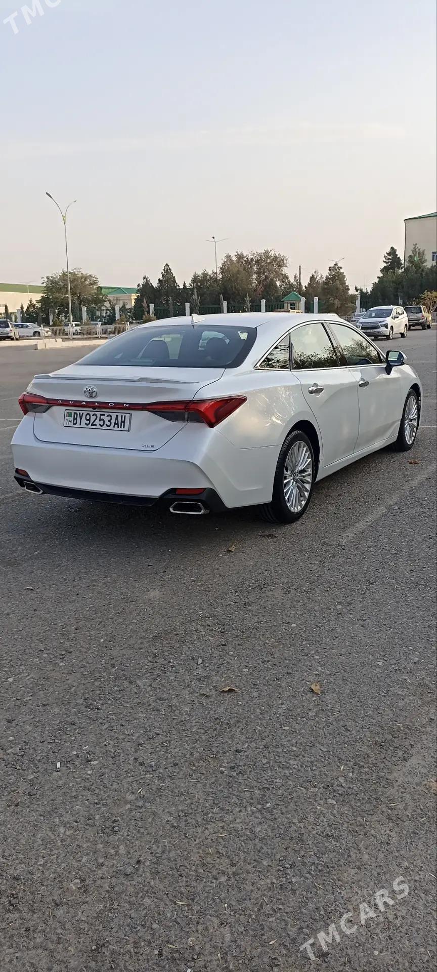 Toyota Avalon 2019 - 400 000 TMT - Aşgabat - img 2