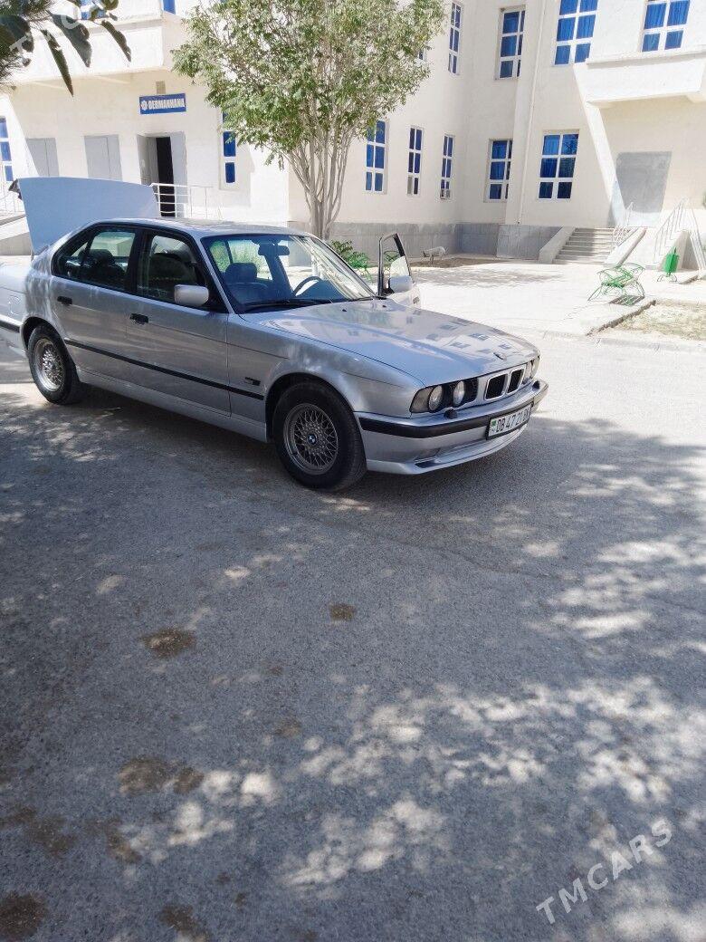 BMW E34 1994 - 75 000 TMT - Bereket - img 2