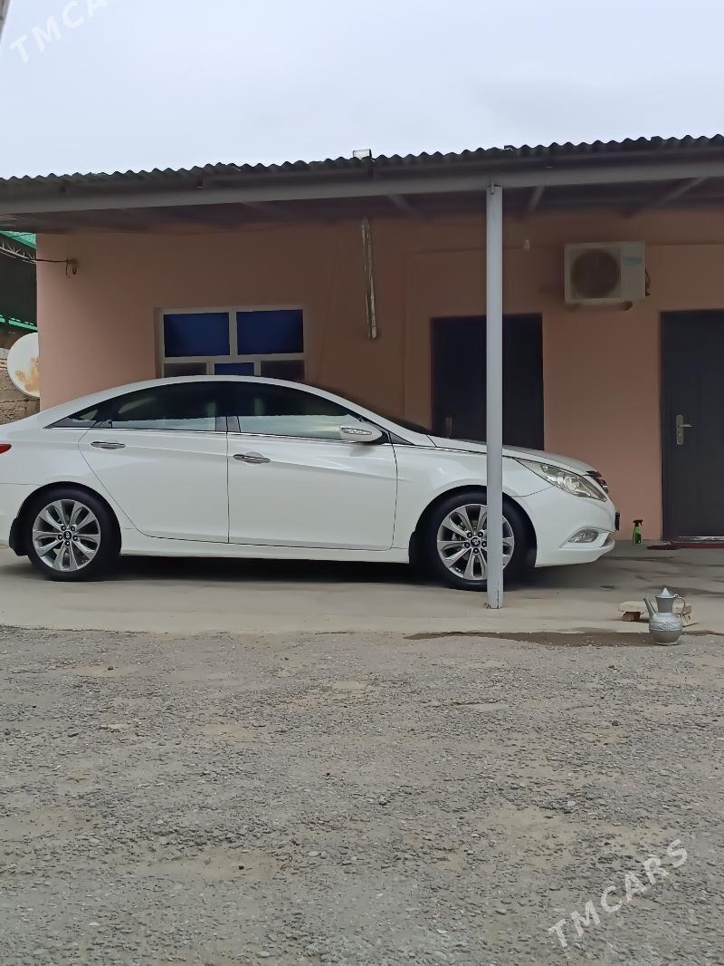 Hyundai Sonata 2011 - 200 000 TMT - Bedew - img 2