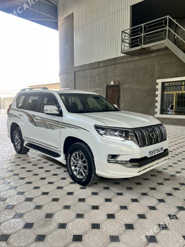 Toyota Land Cruiser Prado 2010 - 780 000 TMT - Мары - img 2