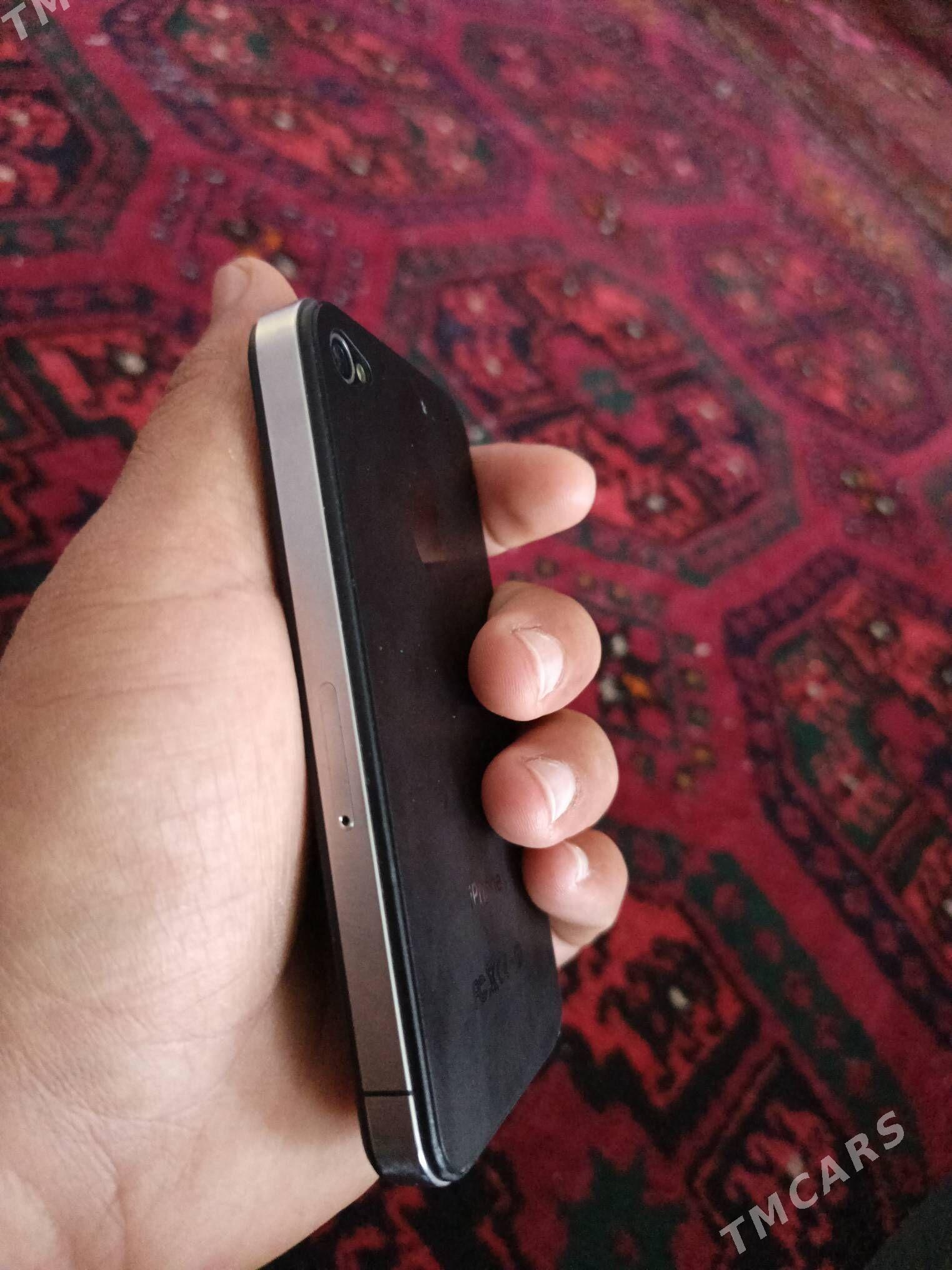 iphone 4 - Kerki - img 6