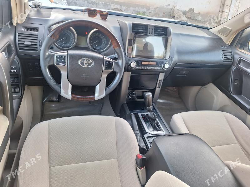 Toyota Land Cruiser Prado 2013 - 535 000 TMT - Дянев - img 5