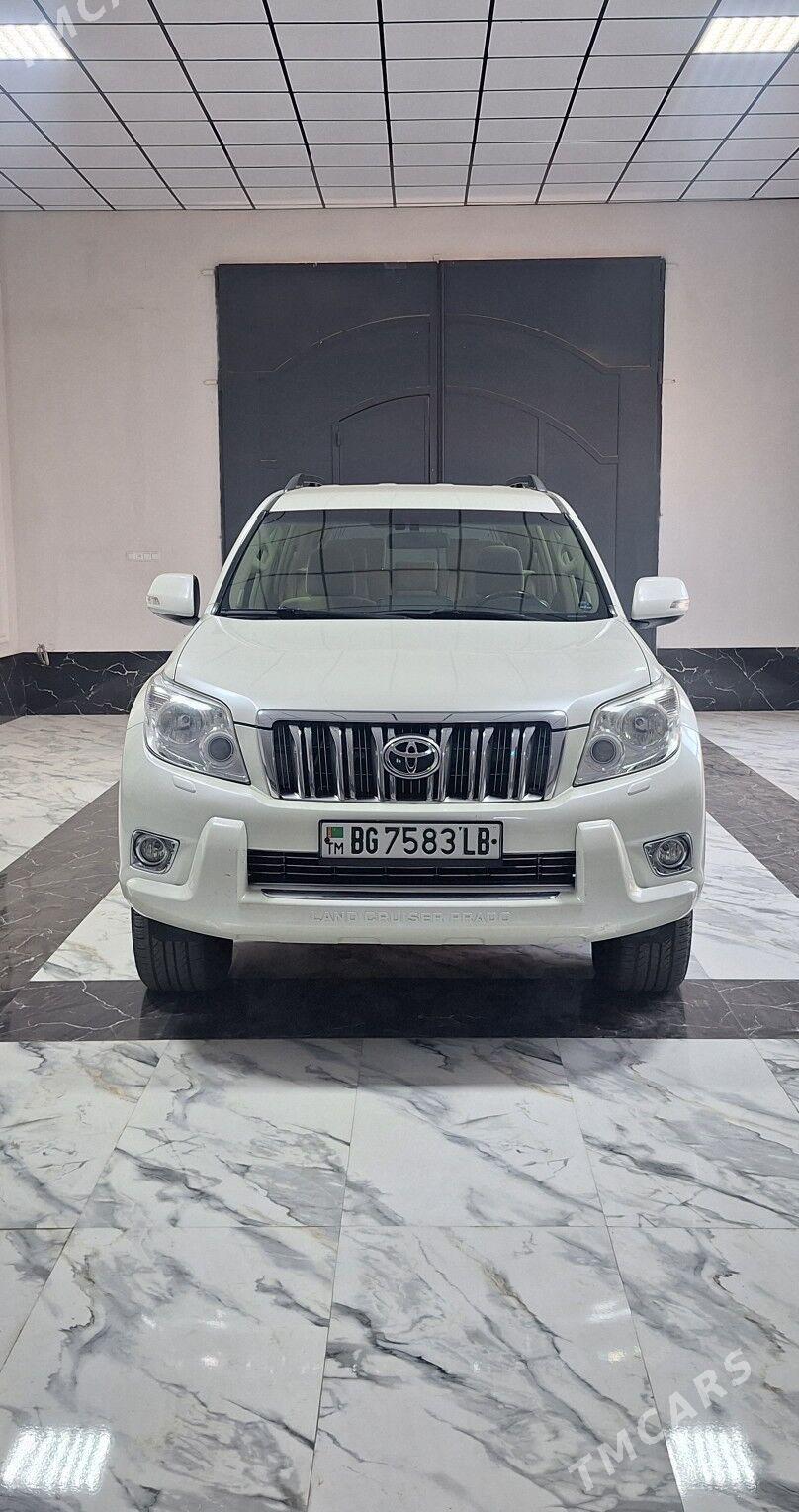 Toyota Land Cruiser Prado 2013 - 535 000 TMT - Дянев - img 7