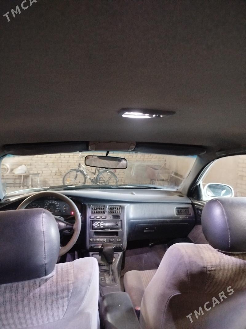Toyota Corona 1995 - 70 000 TMT - Халач - img 5