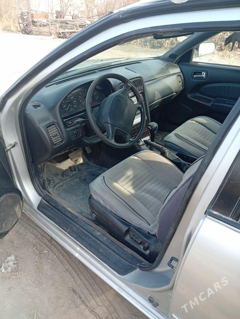 Infiniti I30 1998 - 50 000 TMT - Губадаг - img 7