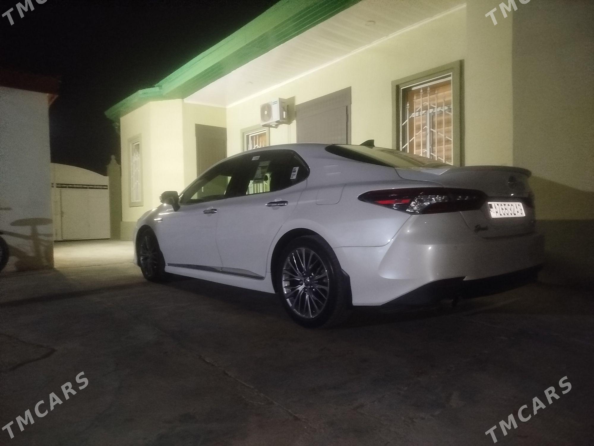 Toyota Camry 2021 - 500 000 TMT - Ашхабад - img 5