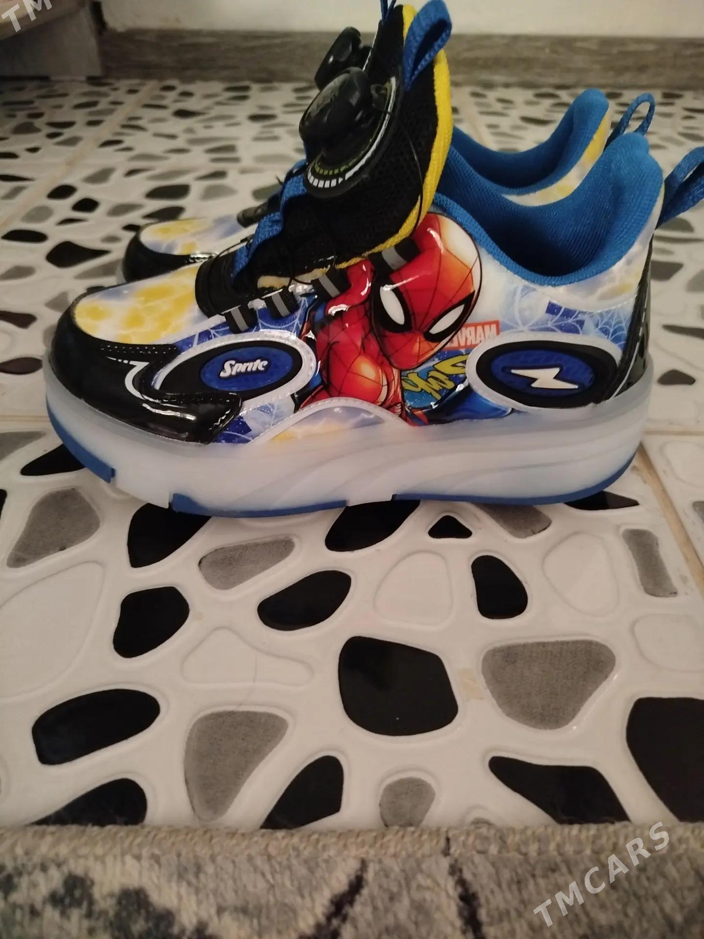 кросовки ролики - Hazar - img 2