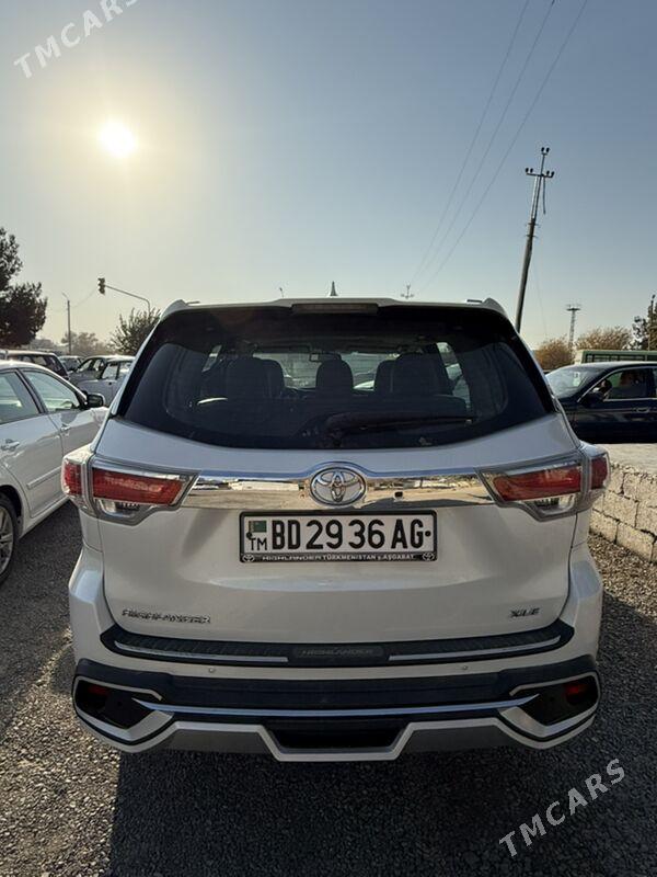 Toyota Highlander 2017 - 380 000 TMT - 10 мкр - img 3