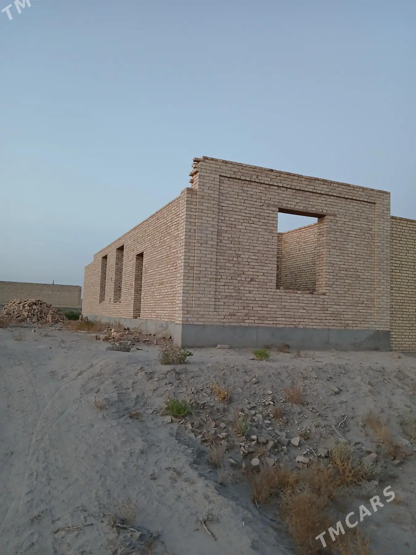 Mellek sanlan jay - Саят - img 1