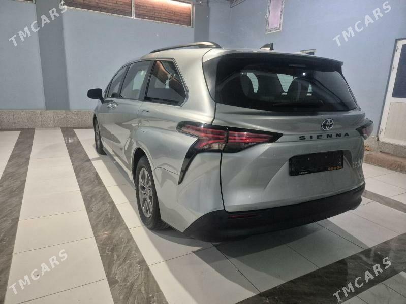 Toyota Sienna 2021 - 490 000 TMT - Дянев - img 4