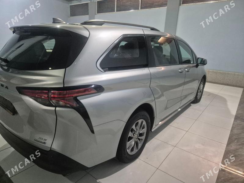 Toyota Sienna 2021 - 490 000 TMT - Дянев - img 2