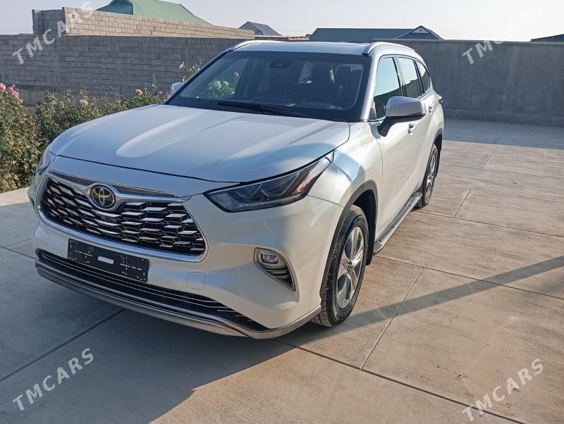 Toyota Highlander 2022 - 540 000 TMT - "Алтын Асыр" Гундогар базары ( Толкучка) - img 4