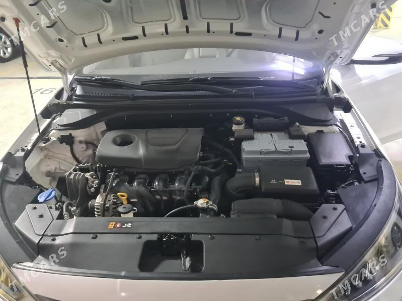 Hyundai Elantra 2019 - 240 000 TMT - Aşgabat - img 8